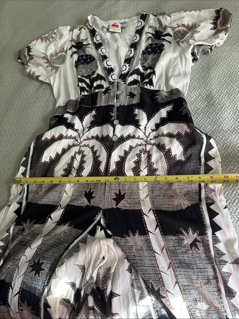 Rio x Anthropologie Sun Palm Tree Tropical Puff-Sleeve
Jumpsuit size XL - Picture 10 of 14